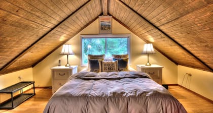 Calipso Cottage - dog friendly - Cannon Beach Property Mgmt