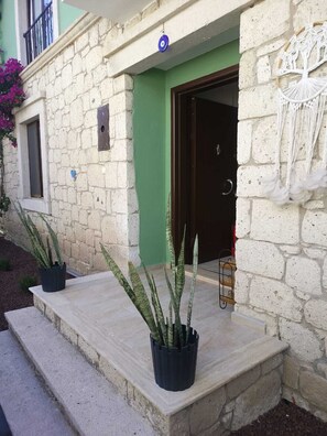 Exterior - Cemile Hanim Konagi (Cesme)