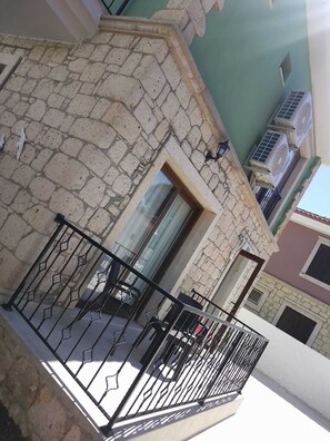 Standard Room, Courtyard View | Balcony - Cemile Hanim Konagi (Cesme)