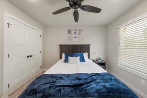 3 dormitorios, tabla de planchar con plancha, wifi y ropa de cama