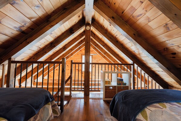 2 多间卧室、WiFi、床单