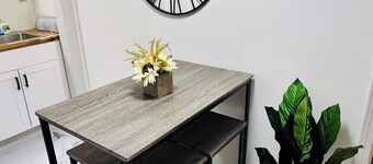Rock House Retreat *Freshly Renovated*