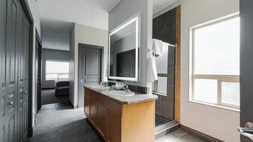 Shower, towels, soap, shampoo