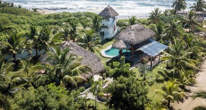 El MURO MAJAHUA RETREAT CENTER