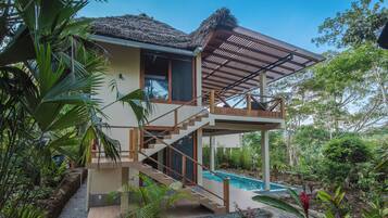 Deluxe Bungalow, River View | Free WiFi, bed sheets