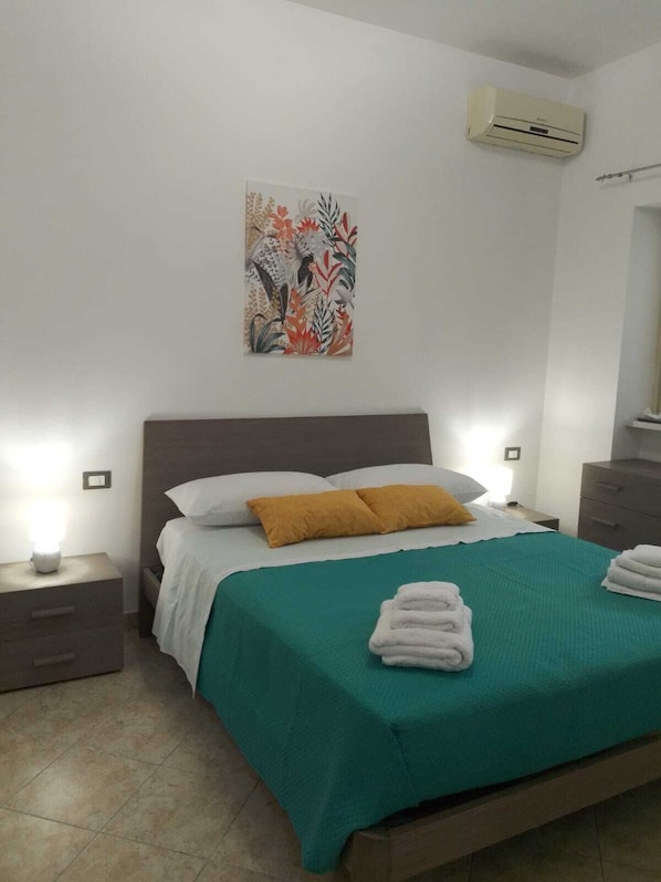 1 Schlafzimmer, WLAN, Bettwäsche