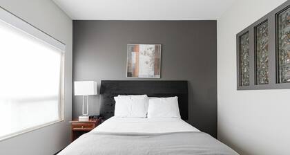 Deluxe Two Bedroom Suite