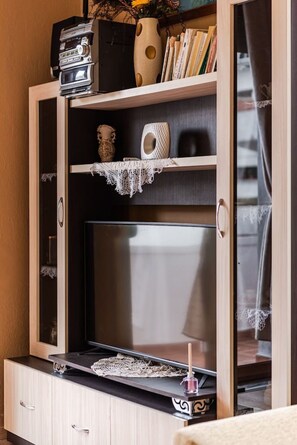 Interior - Maria`s Apartment by PikHost (Gjirokastër)