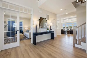 TV connectée, cheminée, jeux vidéo, espaces bureaux