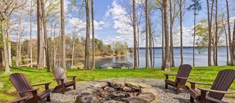 Lakefront Lake Anna with Views, Dock, Fire Pit
