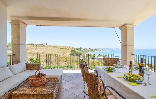 Stunning home in Ciotta with WiFi