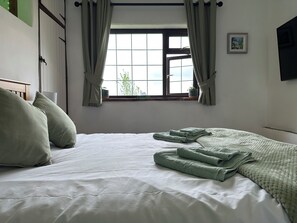 2 Schlafzimmer, Bügeleisen/Bügelbrett, Internetzugang, Bettwäsche