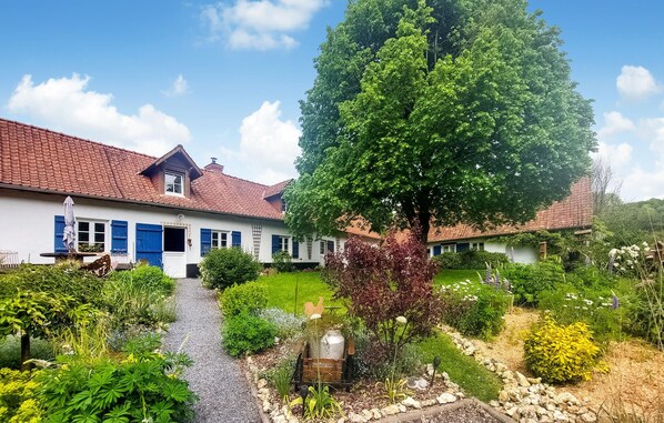 Esterni