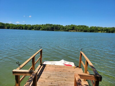 Come Escape to Paradise on the Lake