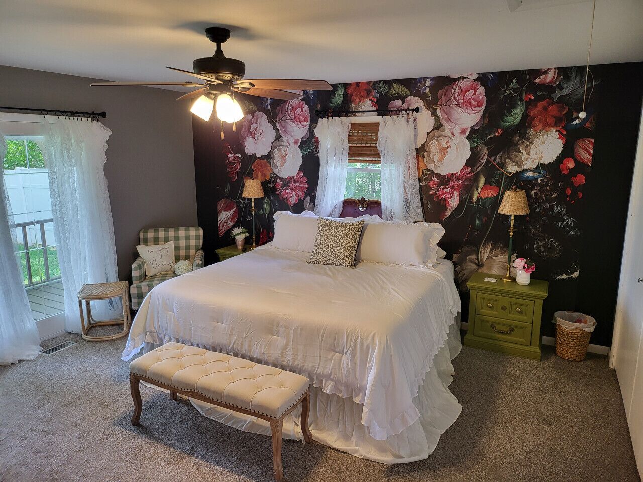 2 bedrooms, desk, iron/ironing board, free WiFi