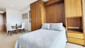 1 Schlafzimmer, Zimmersafe, Bügeleisen/Bügelbrett, WLAN