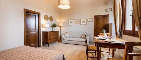 1 chambre, fer et planche Ă repasser, Wi-Fi