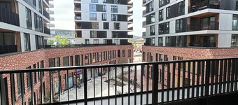 Stylish apartment in a very fun neighborhood- 10’mins to Oslo and Airport