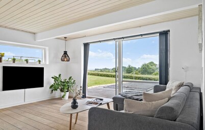 Cozy home in Haderslev with WiFi