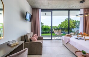 3 bedrooms, in-room safe, iron/ironing board, travel crib - Amazing home in Modrusani with sauna (Modrusani)