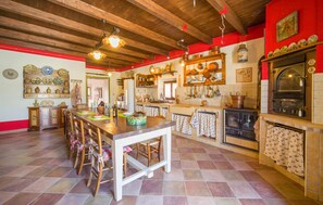 Dining - Awesome home in Palazzo Adriano (Palazzo Adriano)
