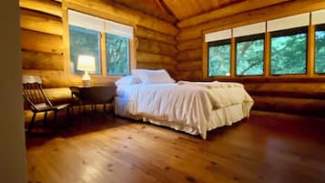 5 bedrooms, WiFi, bed sheets