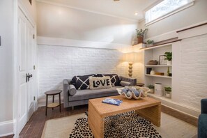 TV, offices - Two-in-One Retreat in Downtown Historic Savannah (Savannah)