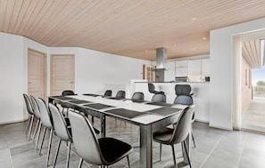Dining - Amazing home in Vesløs with WiFi (Vesløs)
