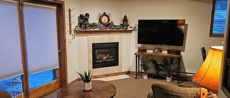 Condo, 1 Queen Bed, Fireplace, Mountain View | View from room