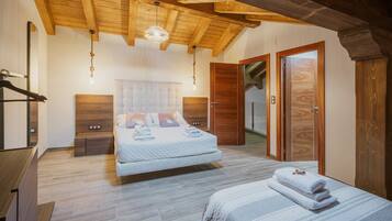 3 bedrooms, free WiFi, bed sheets