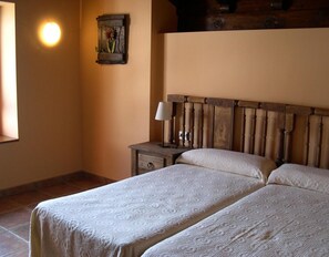 3 Schlafzimmer, kostenloses WLAN, Bettwäsche