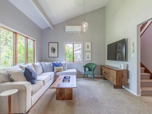 Smart TV - 429 Third Avenue West Cape May (West Cape May)