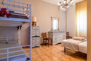 3 Schlafzimmer, Bügeleisen/Bügelbrett, kostenloses WLAN, Bettwäsche