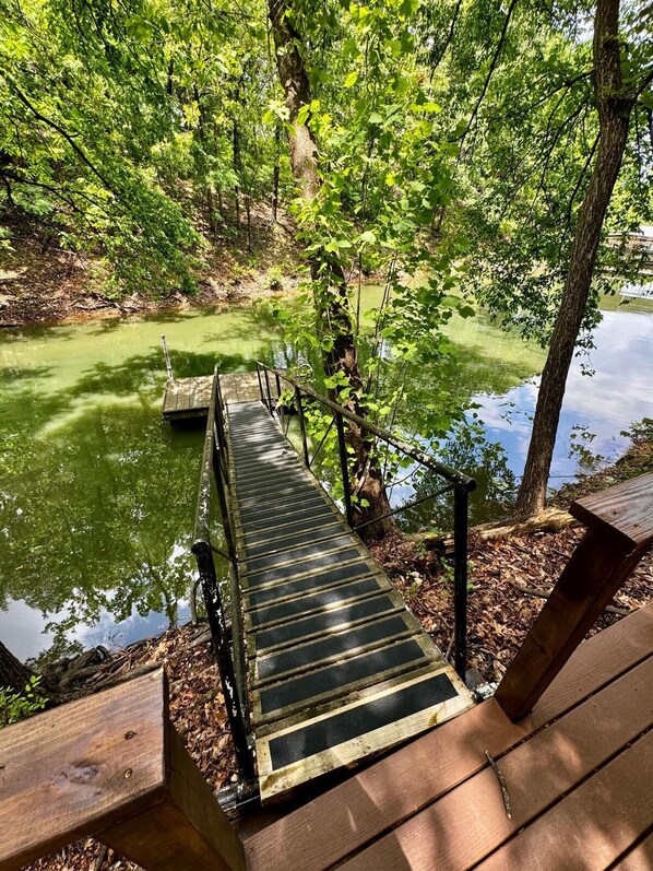 Property grounds - Cove Castle at Monkey Island, Ok on Grand Lake
5 min to Shangri-La Golf Courses (Afton)