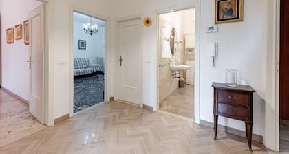 ‘Depandance Resort’ Apartment with Private Garden, Balcony and Wi-Fi