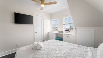 1 bedroom, desk, iron/ironing board, free WiFi