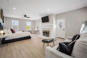 6 chambres, bureau, fer et planche à repasser, Wi-Fi gratuit