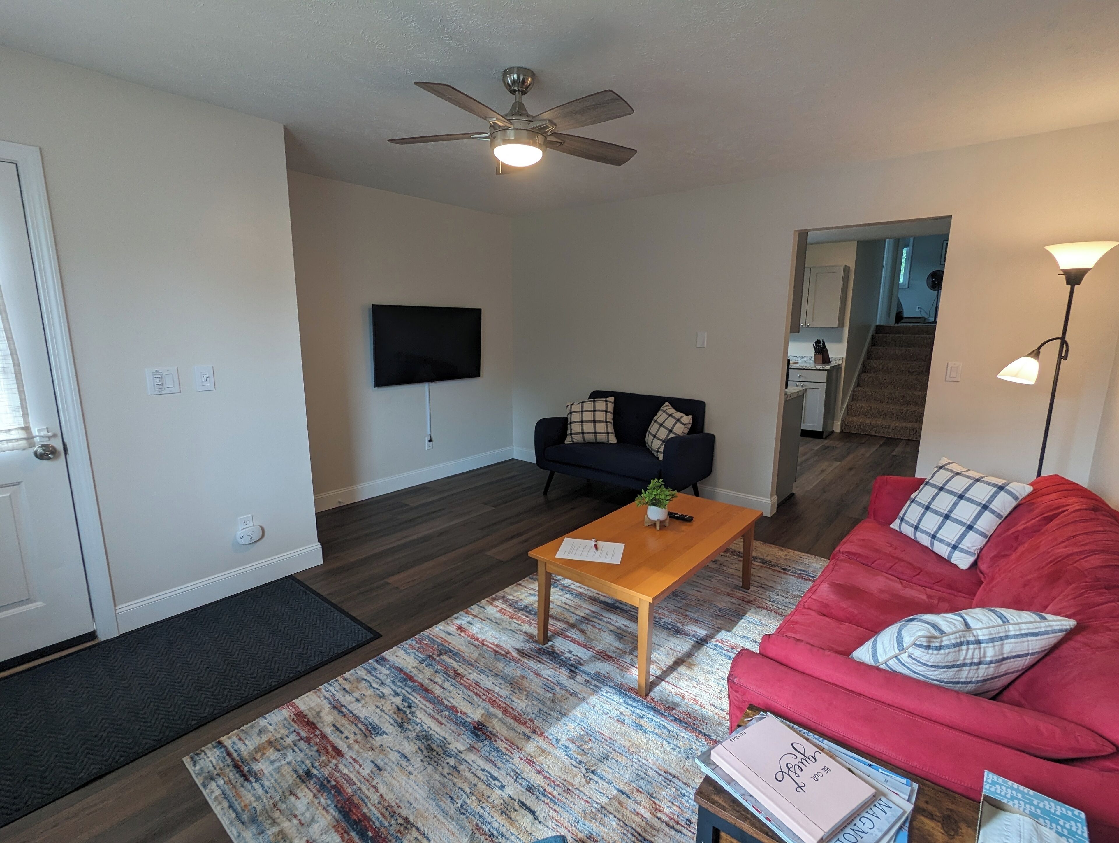 Spacious 3 BR Home 5 mins from UVM w/ Free Parking