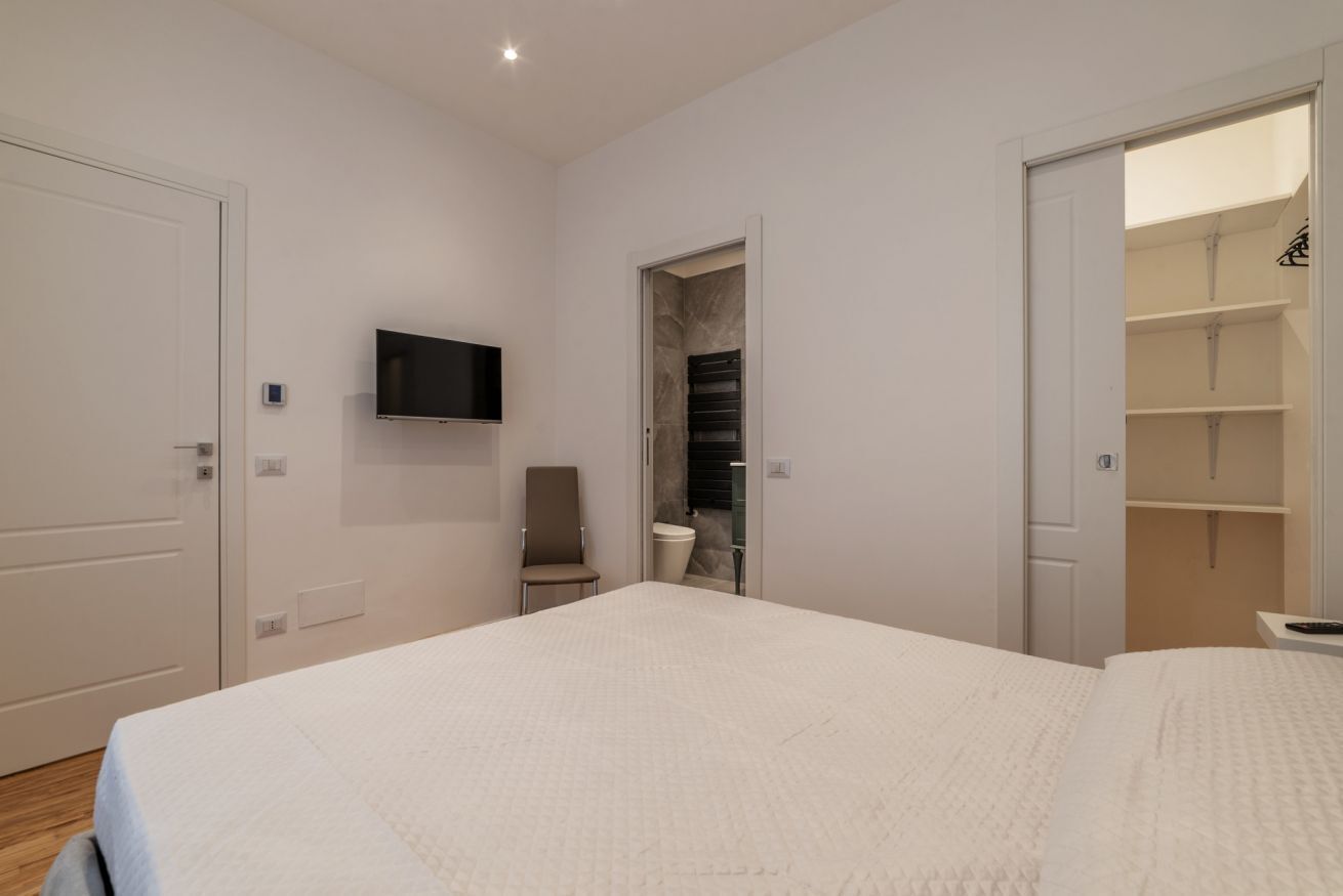 3 chambres, fer et planche à repasser, Wi-Fi, draps fournis