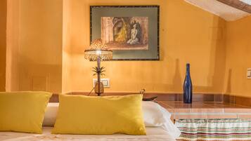 1 chambre, fer et planche Ă repasser, Wi-Fi gratuit, draps fournis