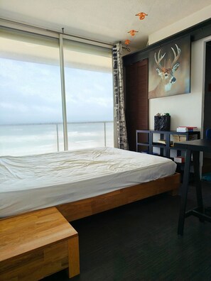 3 bedrooms, free WiFi, bed sheets - Exceptional Rooftop Duplex with sea view and Wi-Fi (Canet-en-Roussillon)