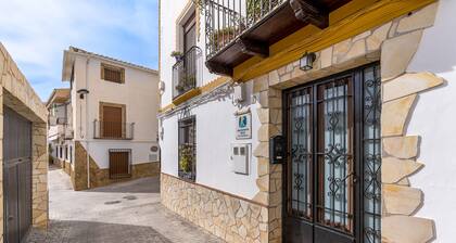 Holiday Home 'Albahaca' with Mountain View, Wi-Fi and Air Conditioning