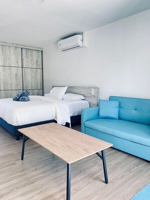 舒適開放式客房, 花園景 | 獨特裝修、書桌、免費 Wi-Fi、床單