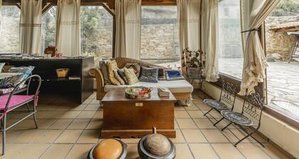 Casa rural 'Cortijo Las Monjas' con vistas a la montaña, jardín privado y Wi-Fi