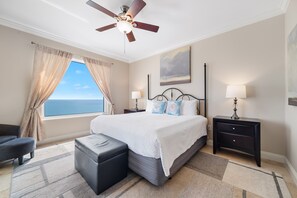 4 Schlafzimmer, Schreibtisch, Bügeleisen/Bügelbrett, kostenloses WLAN