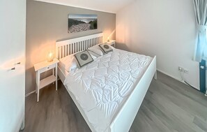 2 sovrum, strykjärn/strykbräda, resesäng och gratis wi-fi