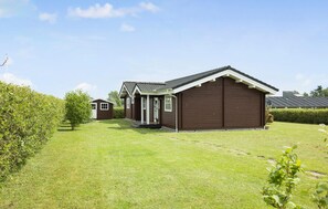 Exterior - Amazing home in Humble with sauna (Humble)