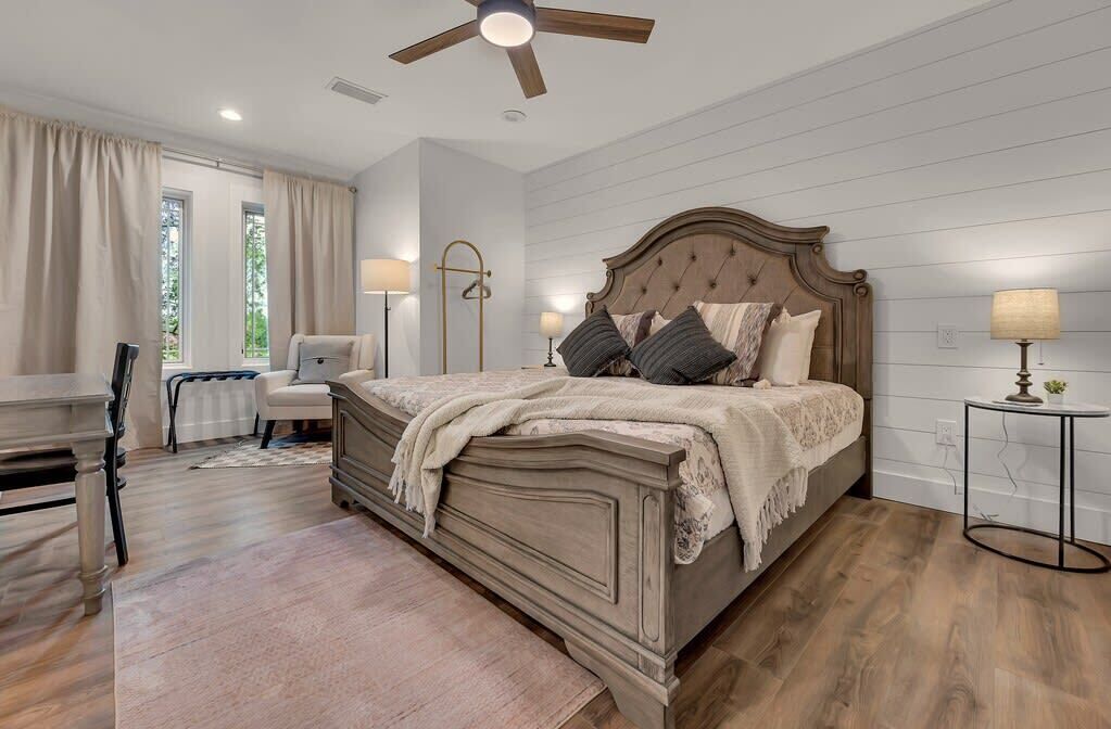 Luxury Haven Farm Stay - The Croissant Suite