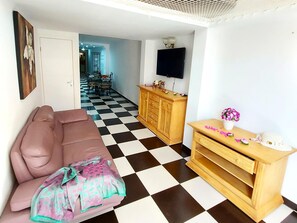 Fernseher