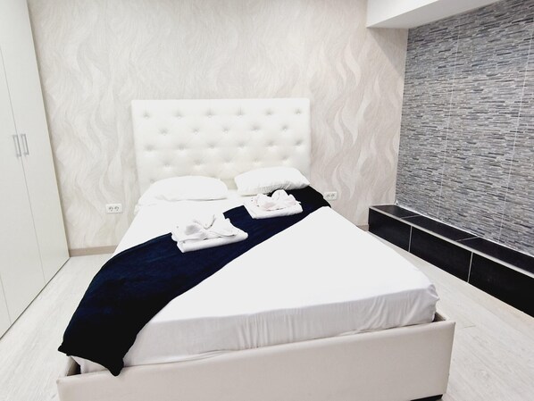 3 makuuhuonetta, internet, vuodevaatteet